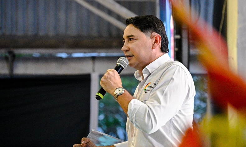 Andres hurtado
