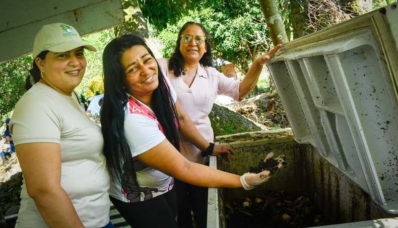 Cortolima mujeres