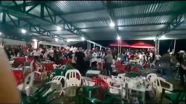Batalla campal en Casabianca