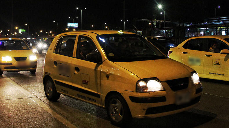 Taxis ibague nocturna