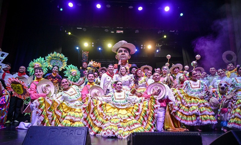 Fiestas en Ibagué dinero