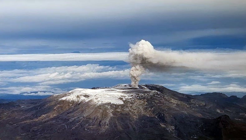 Volcán nevado Ruiz 25