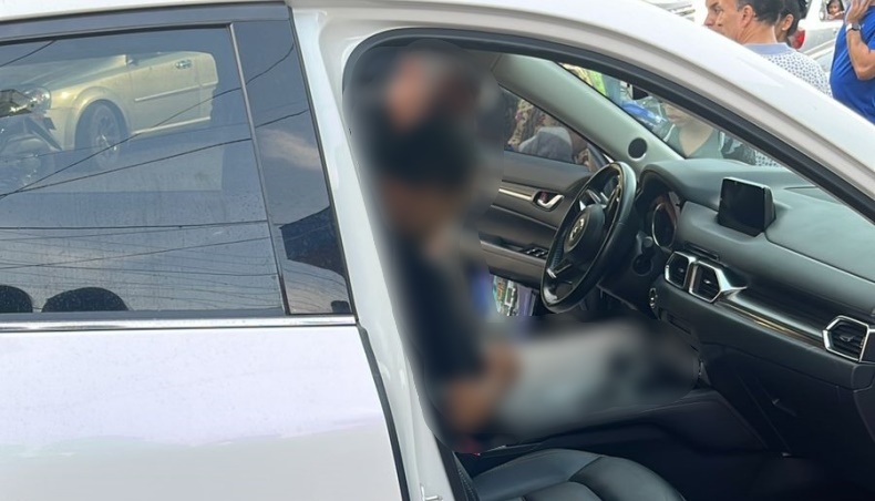 atentado en carro